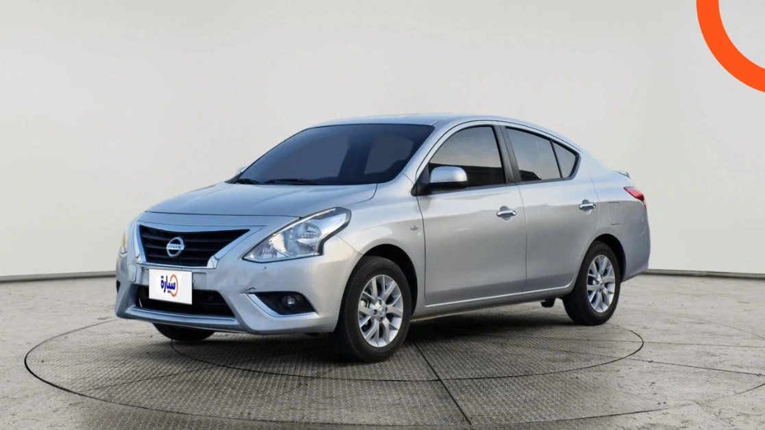 Nissan Sunny 2024