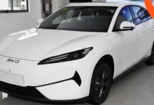 بي واي دي E7 2025 المواصفات والأسعار