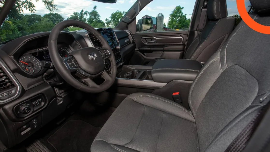 رام 1500 إكسبريس 2026