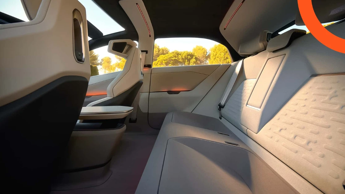 تويوتا كورولا 2027