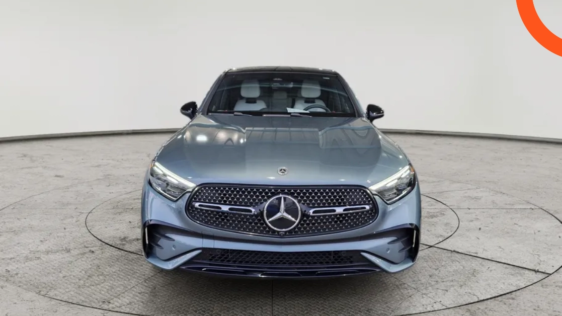 مرسيدس GLC 300 2026