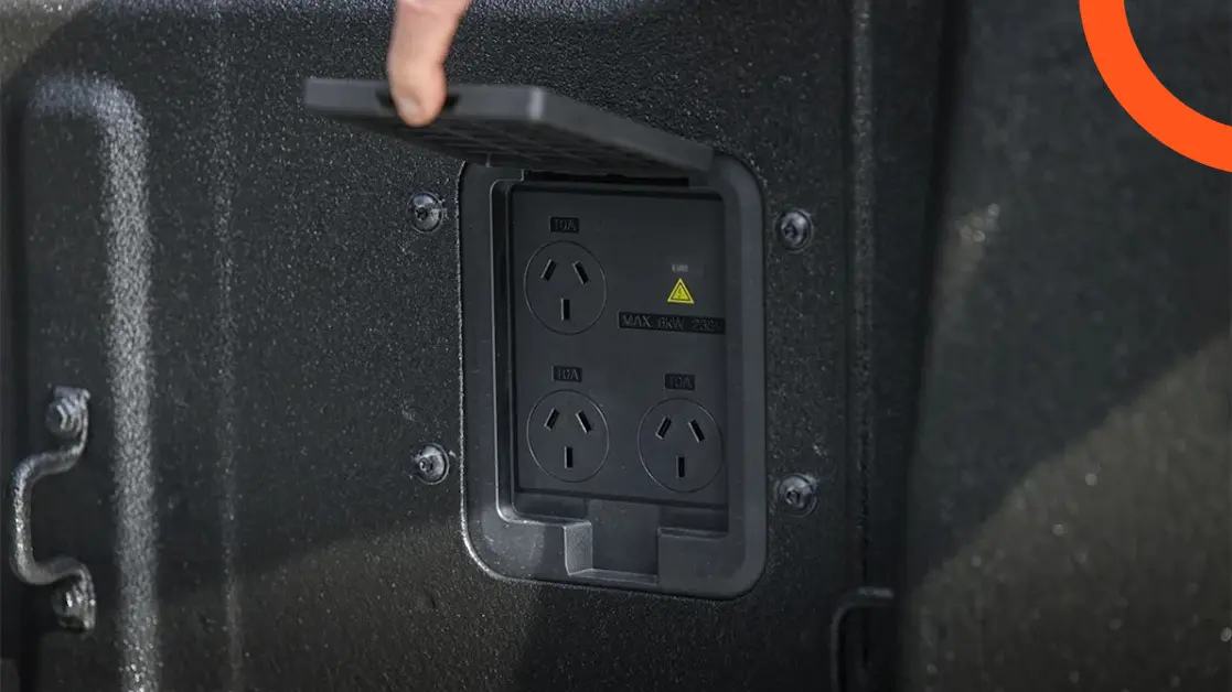 بي واي دي شارك 6 PHEV 2026