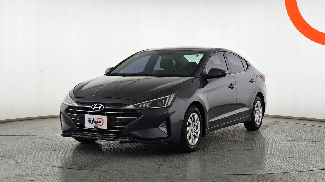 هيونداي إلنترا