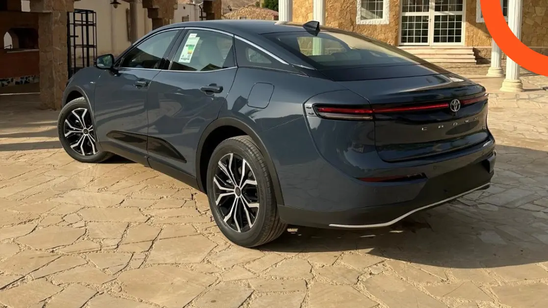 تويوتا كراون برستيج 2026