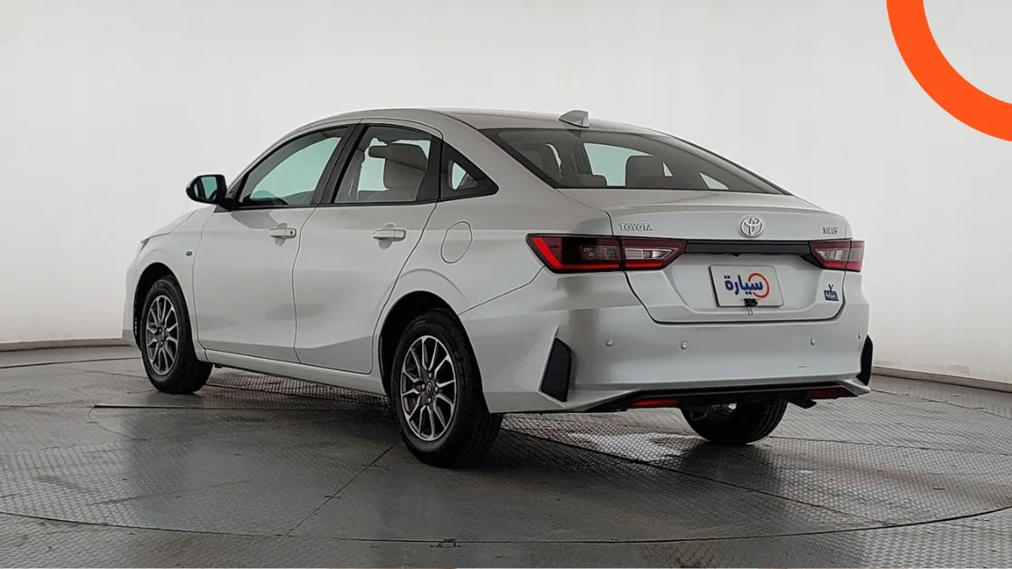 تويوتا يارس 2023