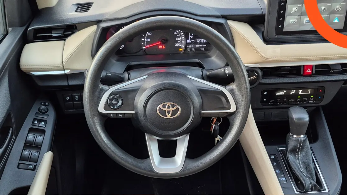 تويوتا يارس 2024 