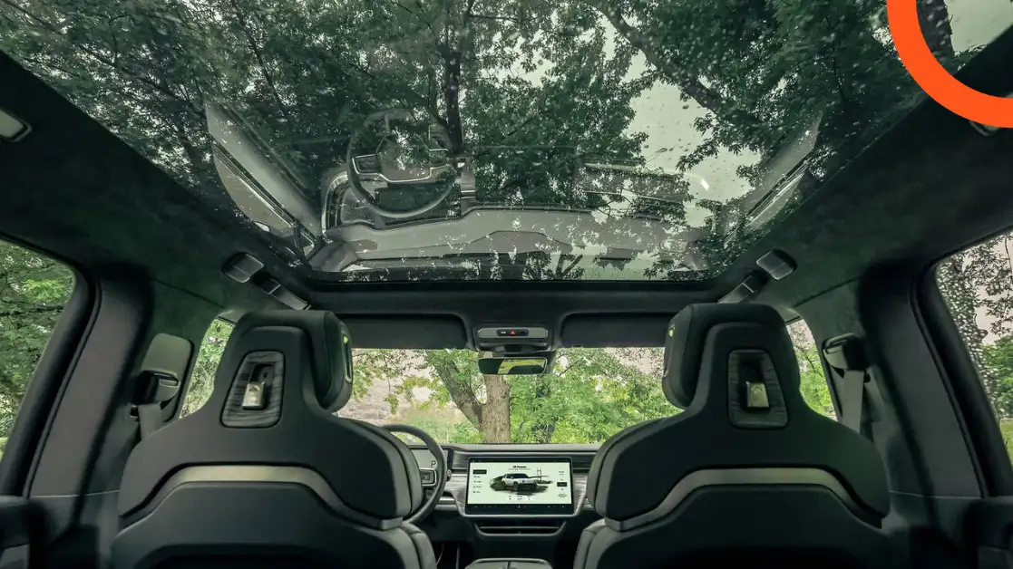 ريفيان R1S 2026