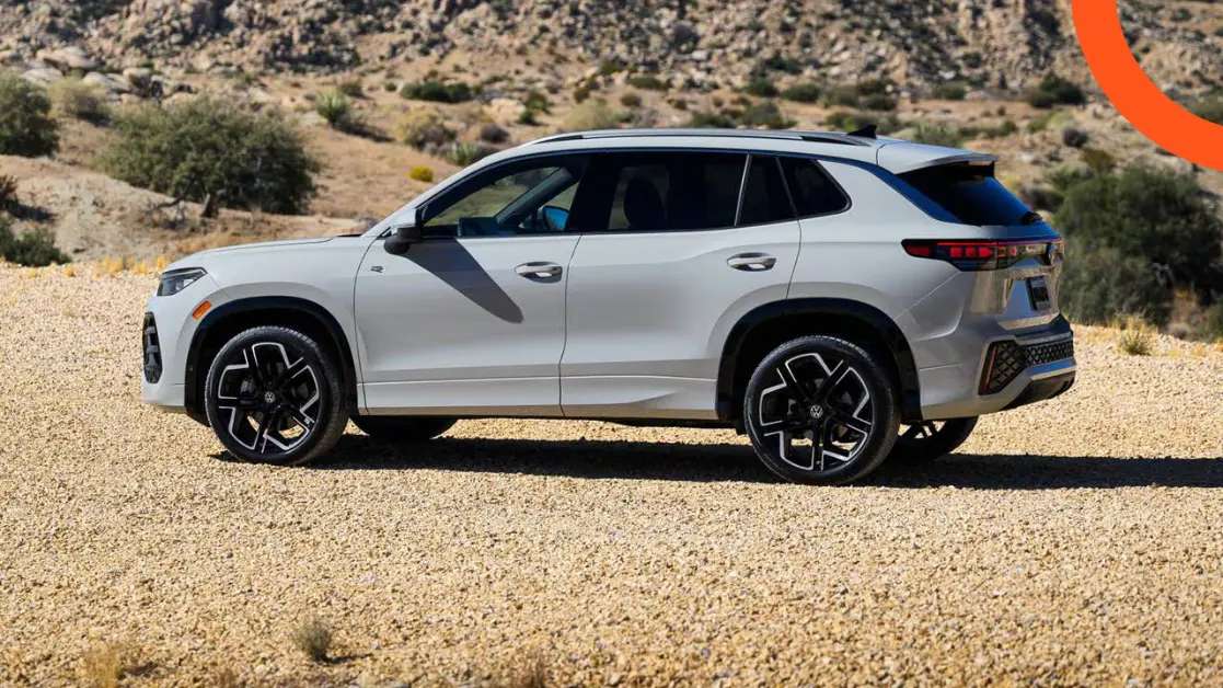 الأبواب والمرايا