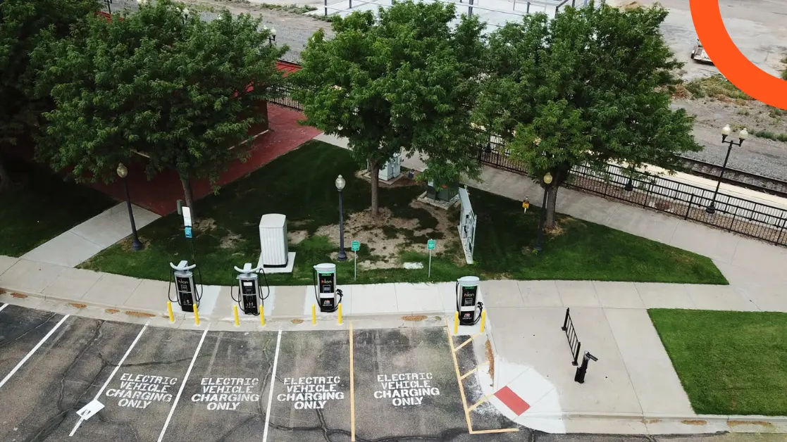 مصنع شواحن السيارات الكهربائية 