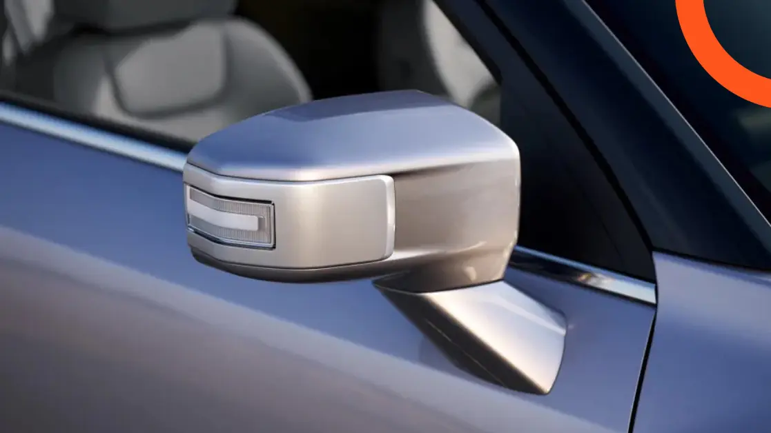 الأبواب والمرايا