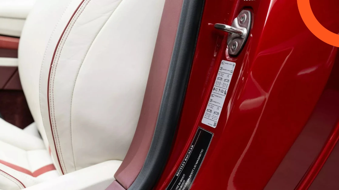 بنتلي باكالار