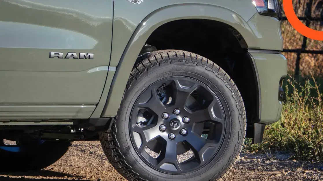 فورد F-150 ورام 1500