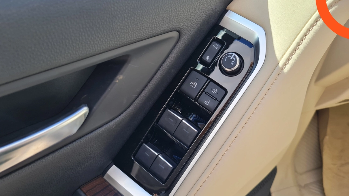 مواصفات السيارات