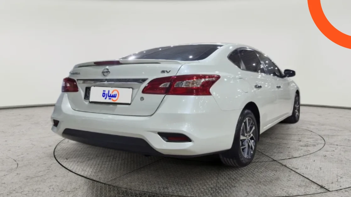 نيسان سنترا 