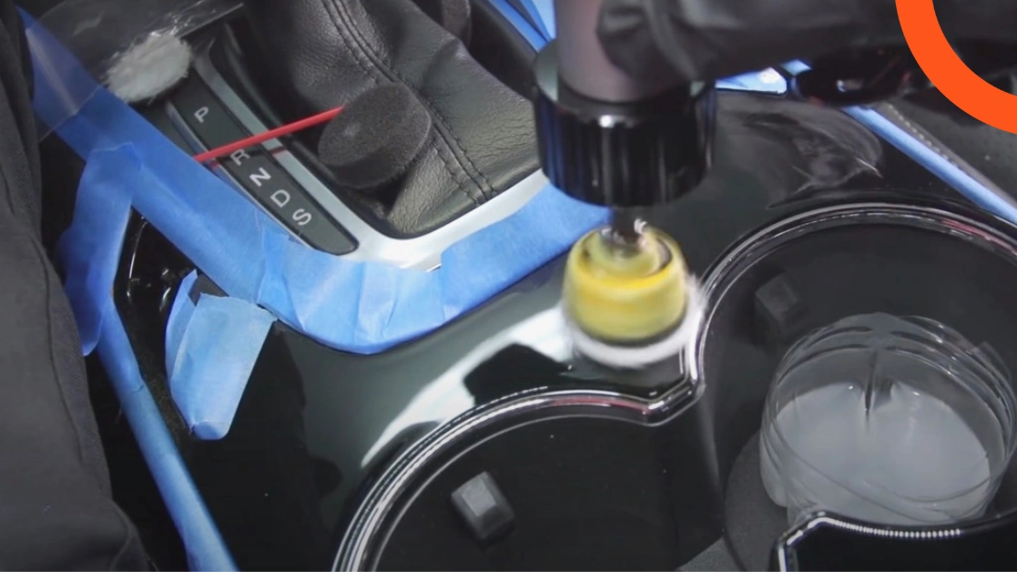 التلميع الداخلي