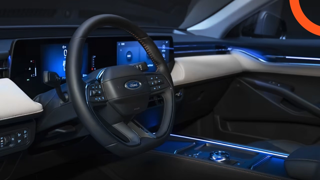 داخلية فورد تورس 2026