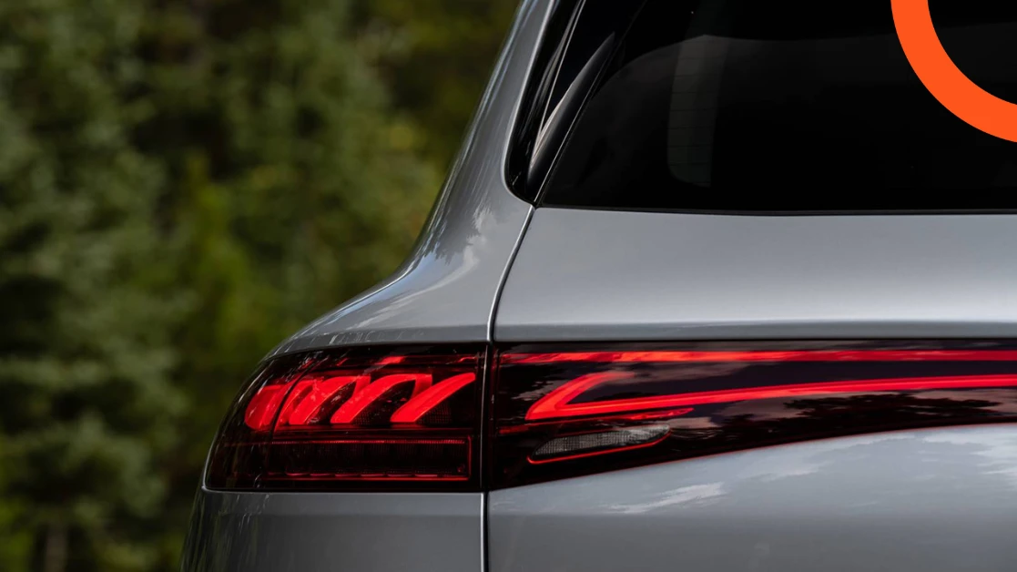 مرسيدس EQS 2026