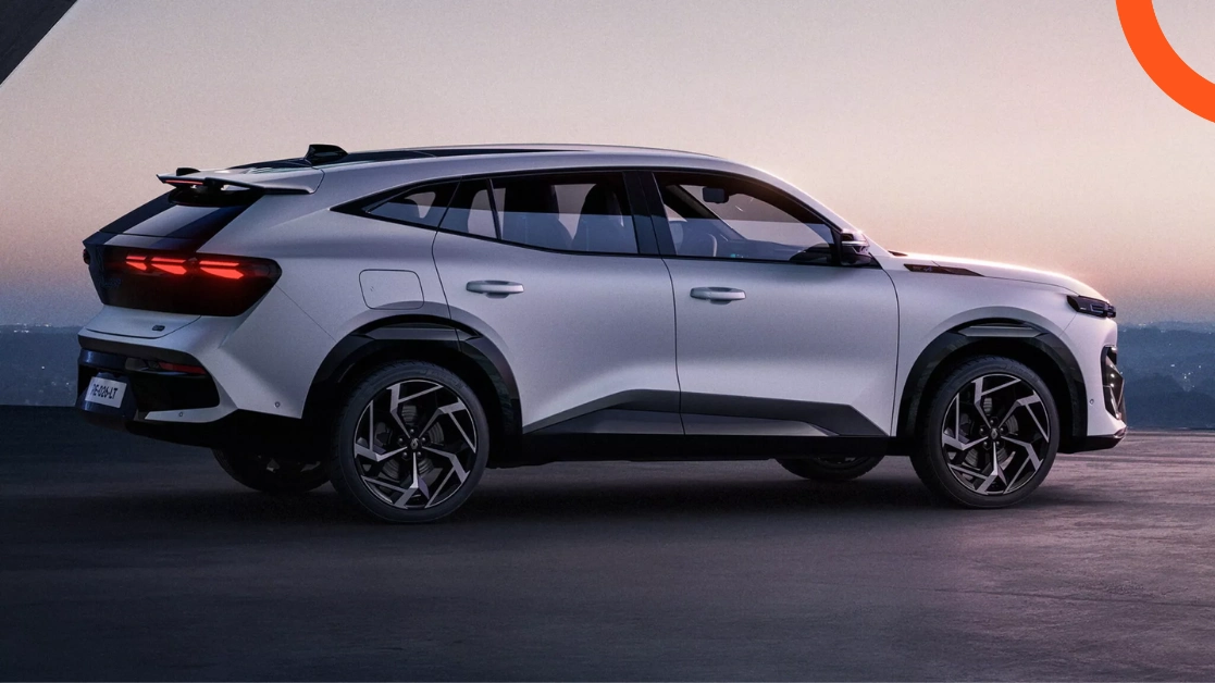 رينو فيلانت 2027 