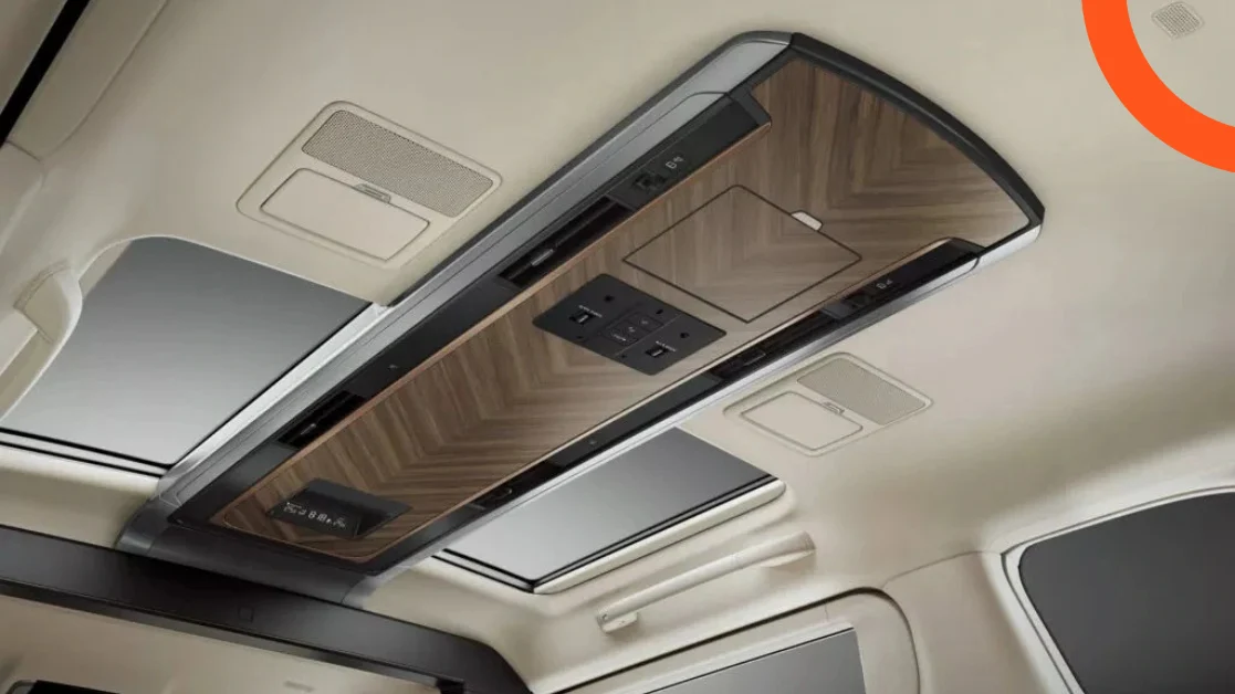 لكزس LM500h 2026