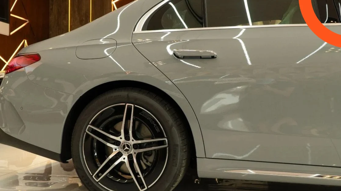 مرسيدس E300 2025