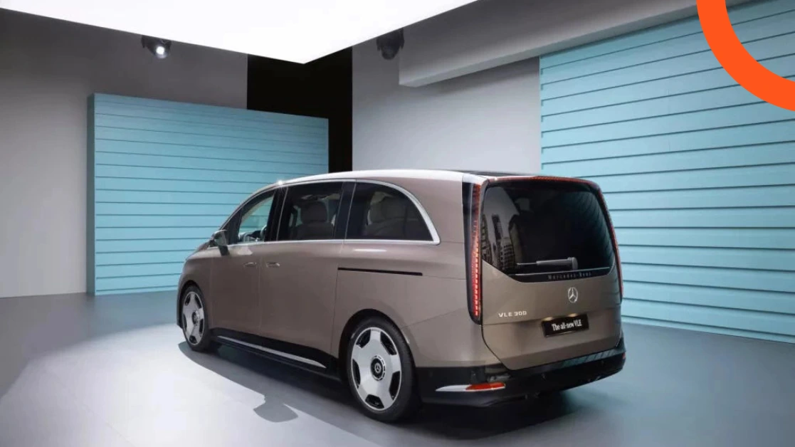 مرسيدس VLE 2028