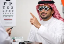 هل يشترط فحص النظر لتجديد رخصة القيادة في السعودية