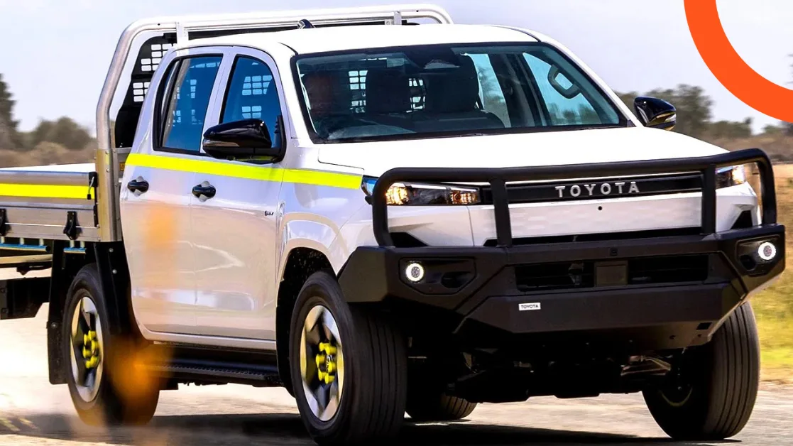 تويوتا هايلكس 2027