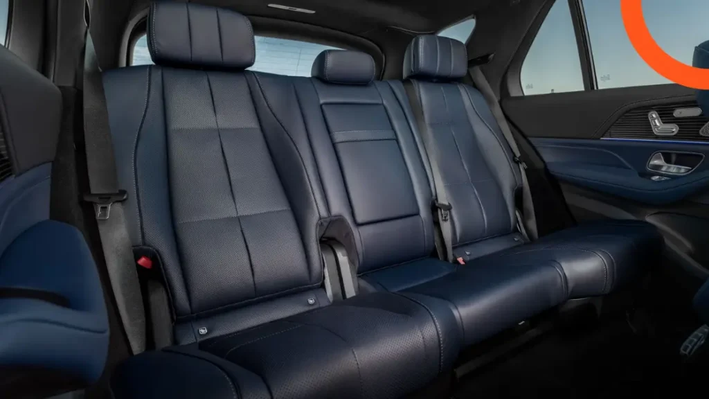 Interior space and storage - 2027 Mercedes GLE