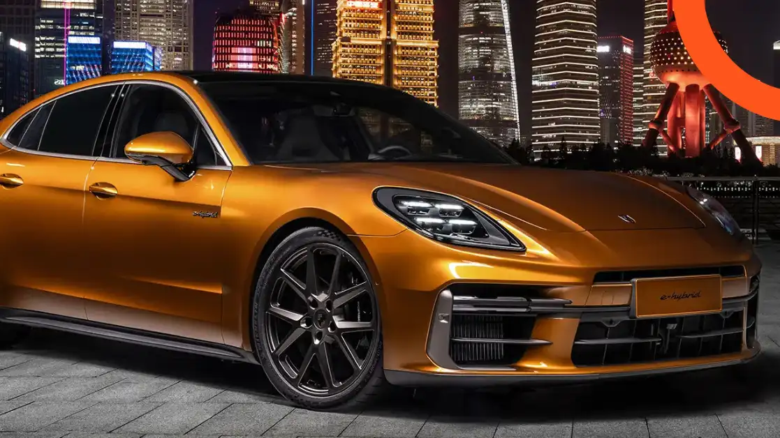 Porsche Panamera Turbo E-Hybrid (2024)