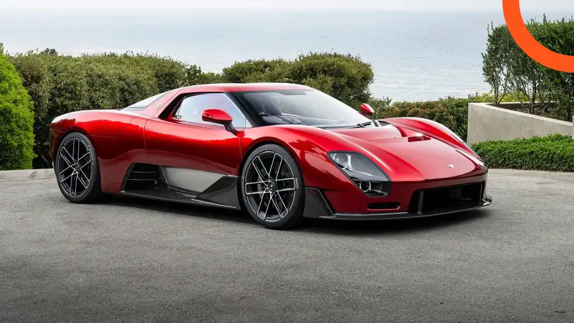 ماكلارين McL 6GT