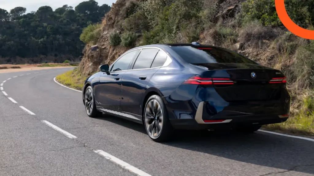 بي أم دبليو 530i 2026