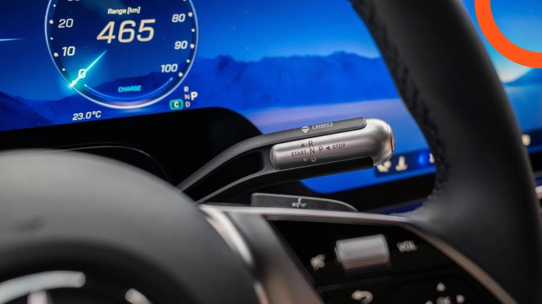 مرسيدس C400 EV 2027