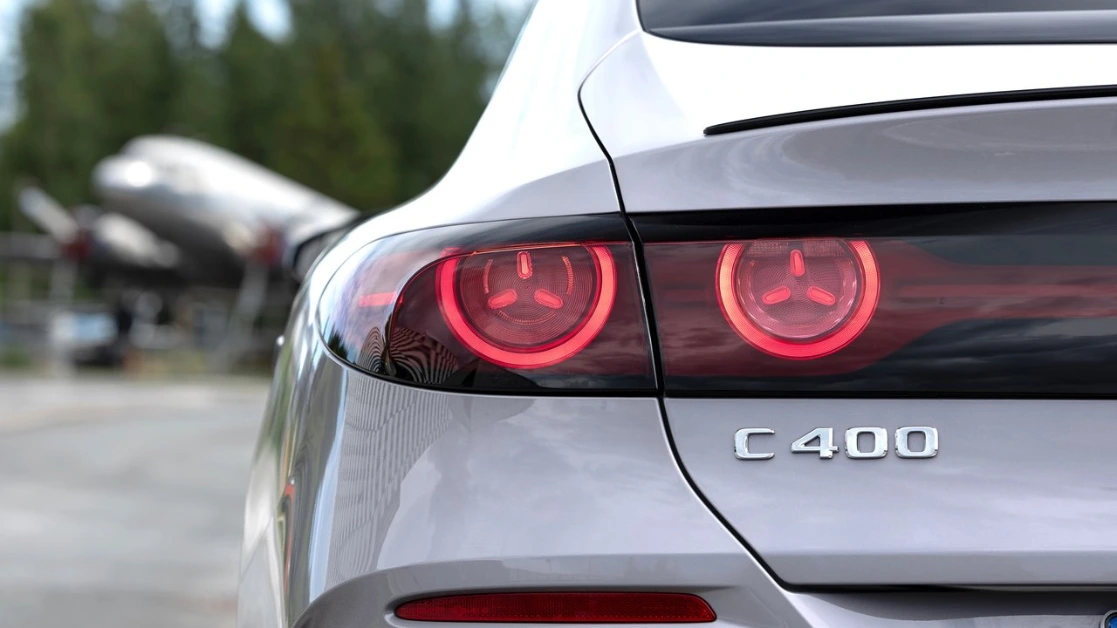 مرسيدس C400 EV 2027