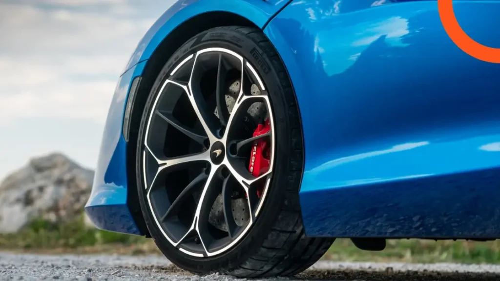 ماكلارين تؤكد تطوير أول SUV