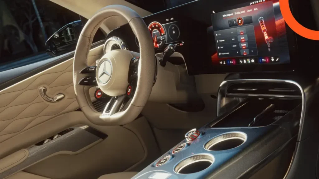 التصميم الداخلي مرسيدس AMG GT 2028